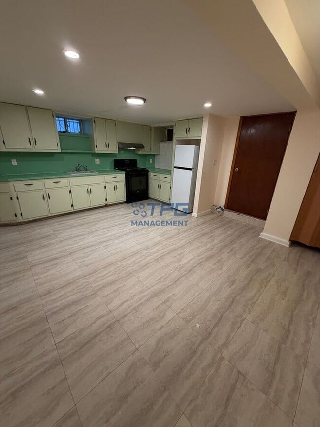 Photo - 565-567 North 4th Street-Basement Unidad Basement