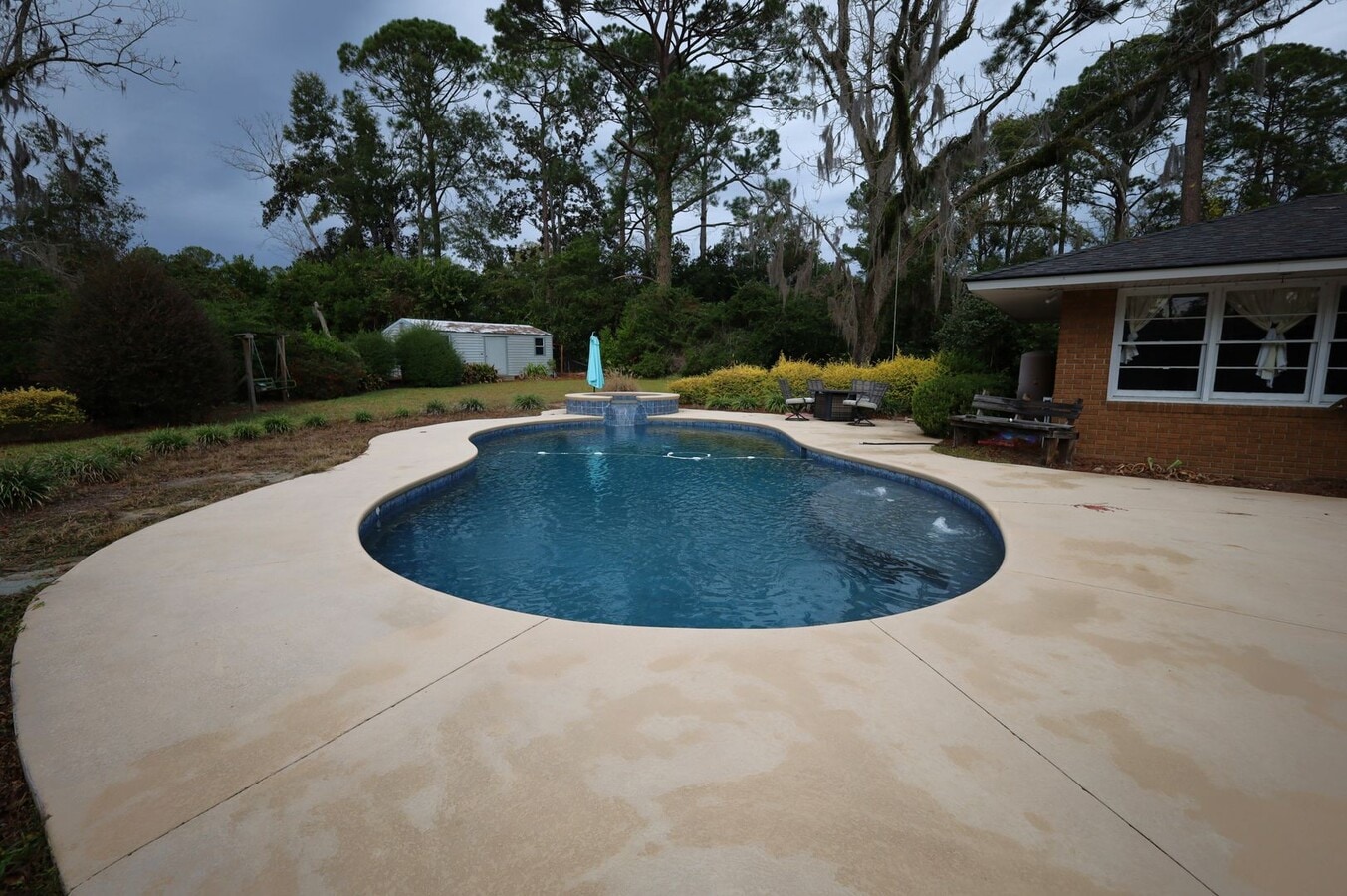 Photo - 2524 Jerry Jones Dr