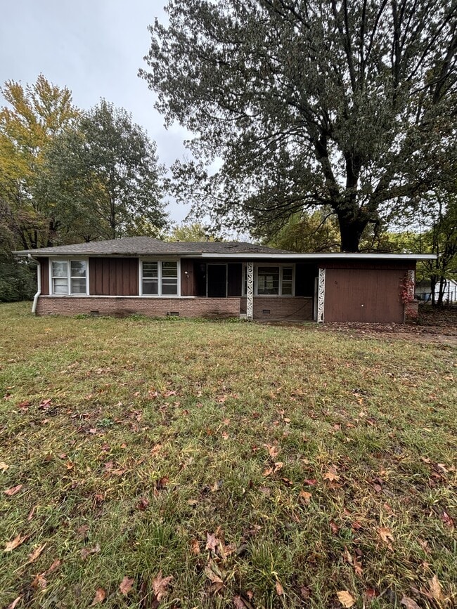 Building Photo - 76 Hillcrest Cir Dr