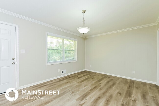 Photo - 2816 Knollview Dr