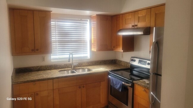 Photo - 3910 44th St N