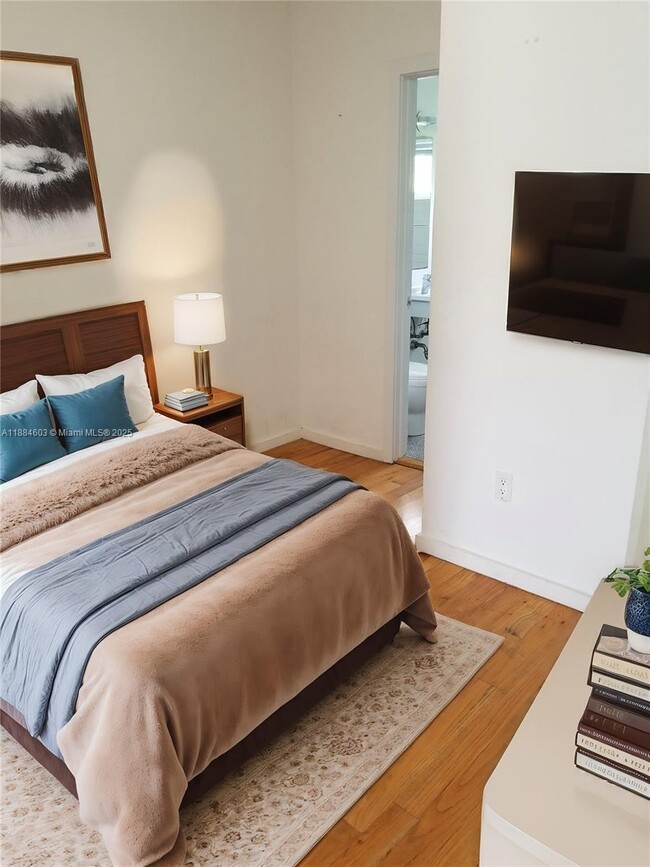 Photo - 745 13th St Unidad 16