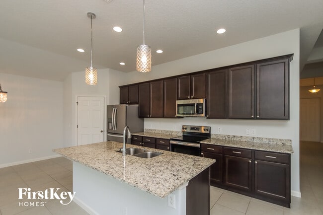 Photo - 760 Boughton Way