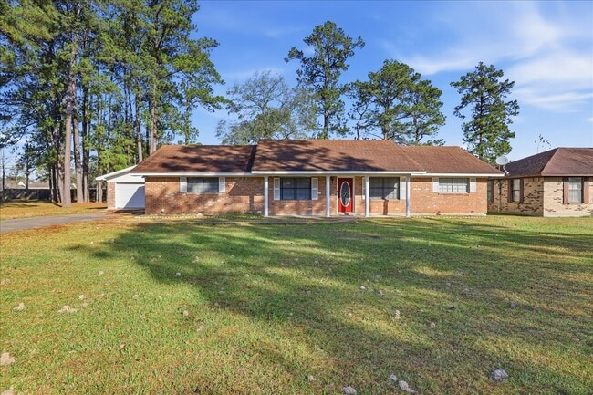 Building Photo - 7640 Laurie Ln