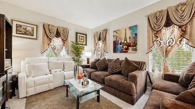 12 Summit Cir Unidad C2
