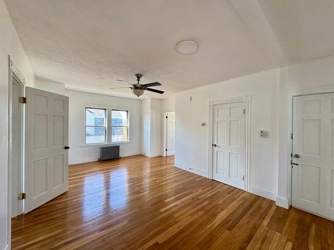 Photo - 33 Hollis Ave Unit 3