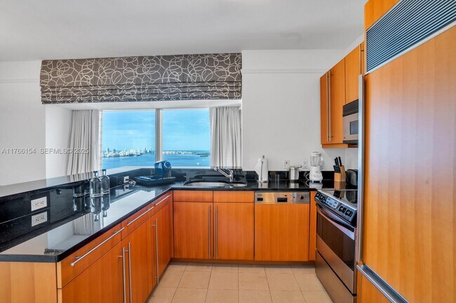 Photo - 1435 Brickell Ave Unit 3607