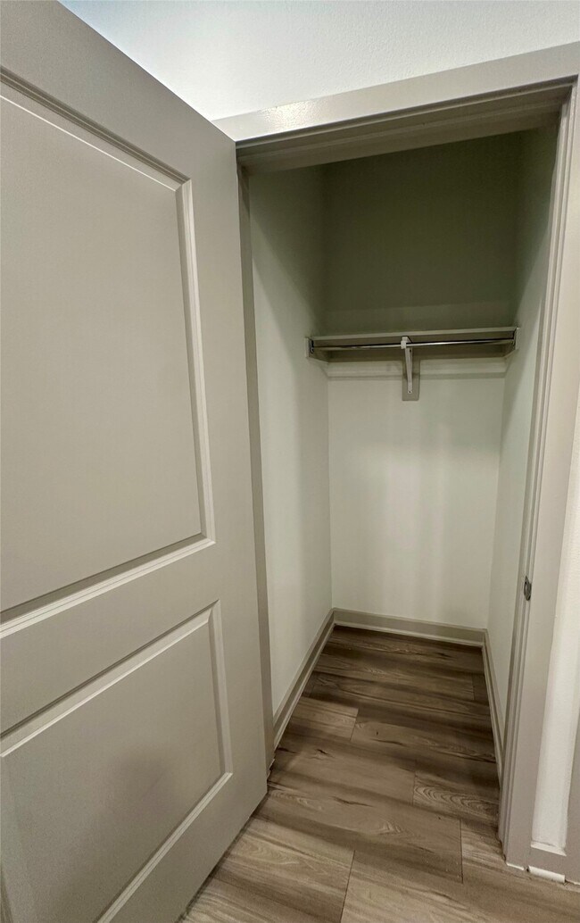 Photo - 3636 W Dallas St Unit 359