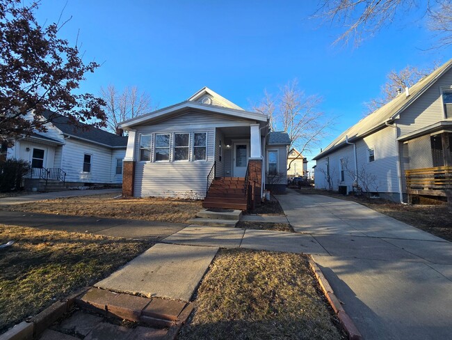 Photo - 2 Bedroom Home Near Down Town Bloomington