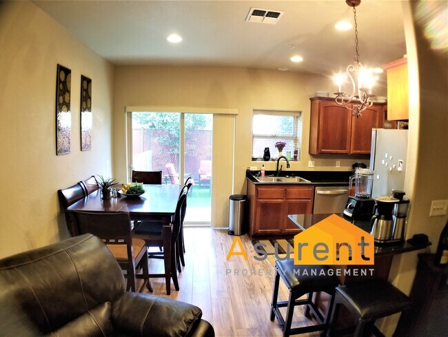 Photo - 2200 E Barnett Rd