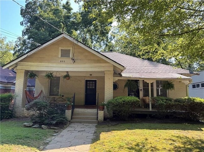 Building Photo - 855 Charles Allen Dr NE