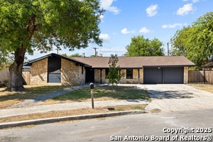 Building Photo - 9311 Contessa Dr