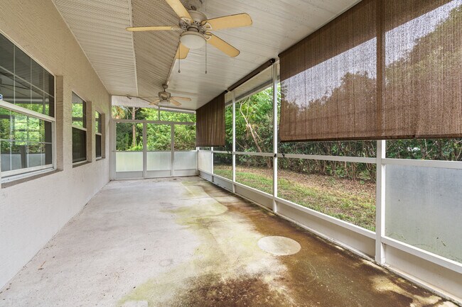 Photo - 208 Serenade Dr