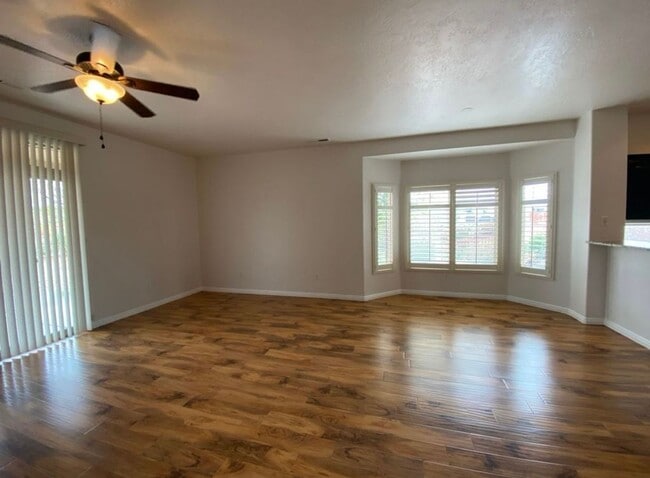 Photo - SPACIOUS HOME FOR RENT IN CORAL CANYON