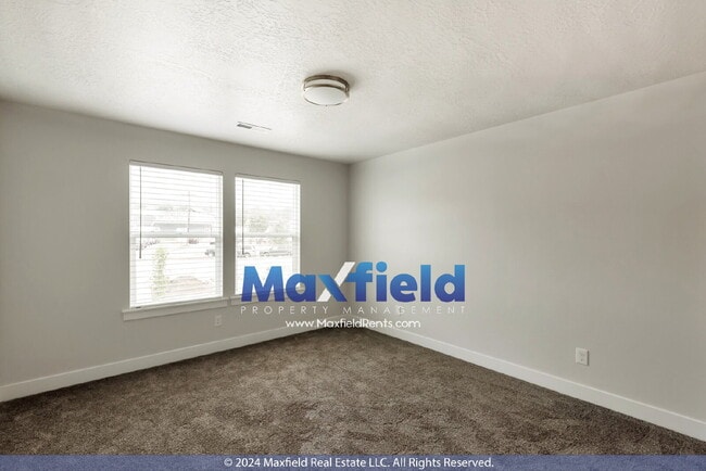 Photo - MODERN TWIN HOME - 4 BD 3.5 BA 2 GA - EV Friendly North Sale Lake /Bountiful Area