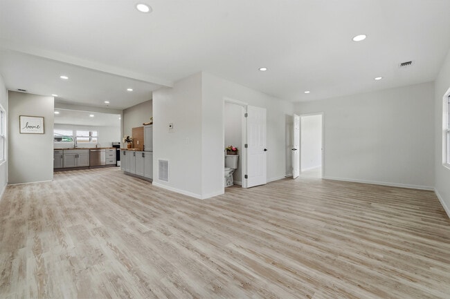 Photo - 1566 NW 9th Ave