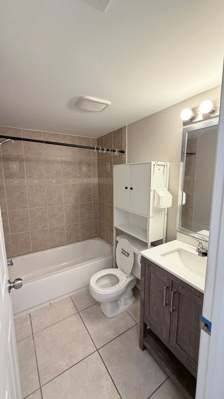 Photo - 148 Cypress Way E Unidad 8