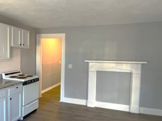 Photo - 1295 Main St Unit 2B