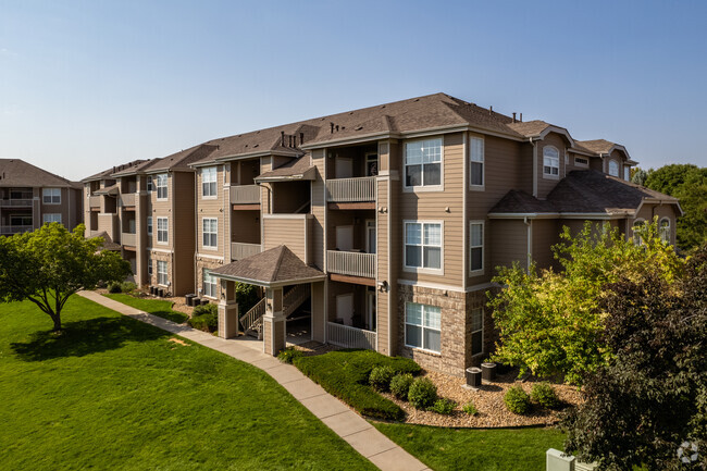 Fox Ridge - Fox Ridge Apartments