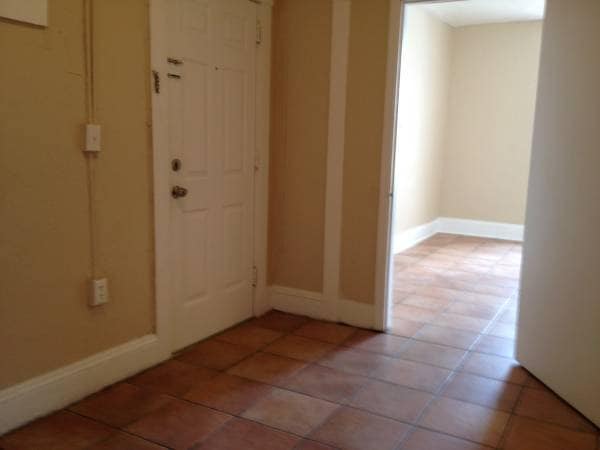 Photo - 2110 W Flagler St