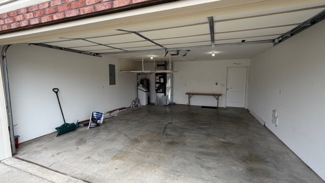 Photo - READY NOW! 3 BED, 2 BATH, 2 CAR GARAGE HOUSE!