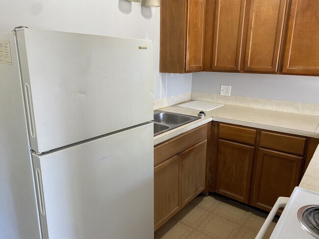 Photo - 144 N 3rd St