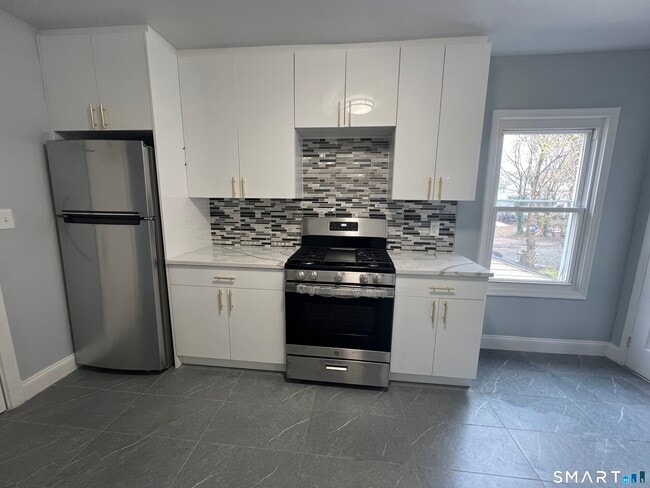 Photo - 268 Davenport Ave Unit #2