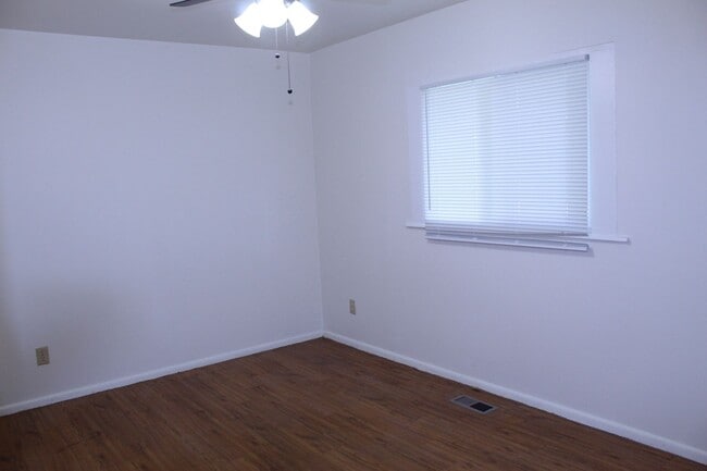 Photo - 1120 Lanore Dr