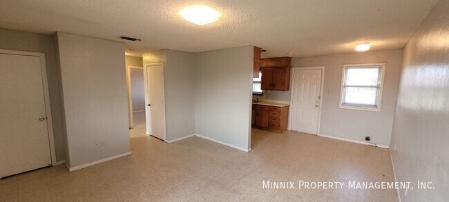 Photo - 636 S Crosby St