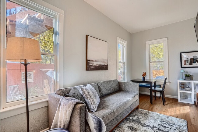 Photo - 601 S Pennsylvania St Apartment Unit ID1026270P
