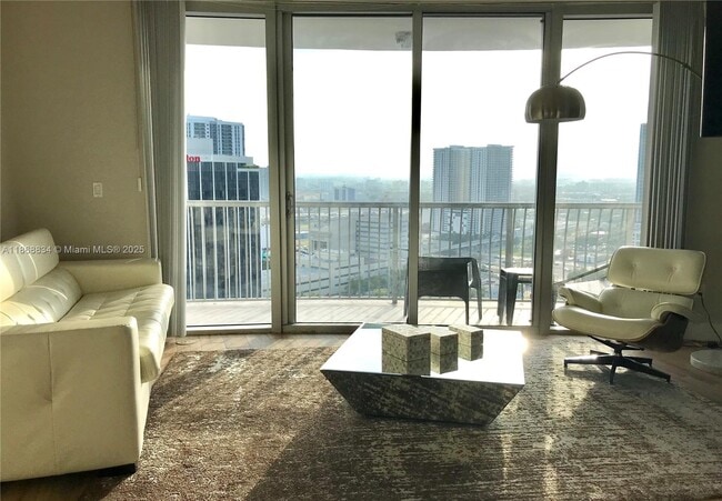 Building Photo - 1750 N Bayshore Dr Unit 3014 Rental