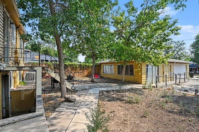 Photo - 954 Winona Ct