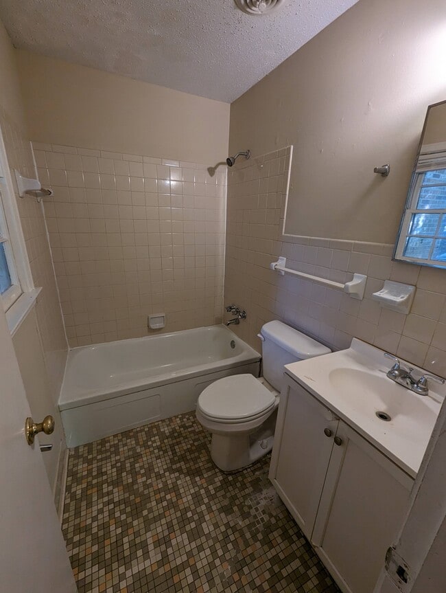 Photo - 3248 Harrison Rd House