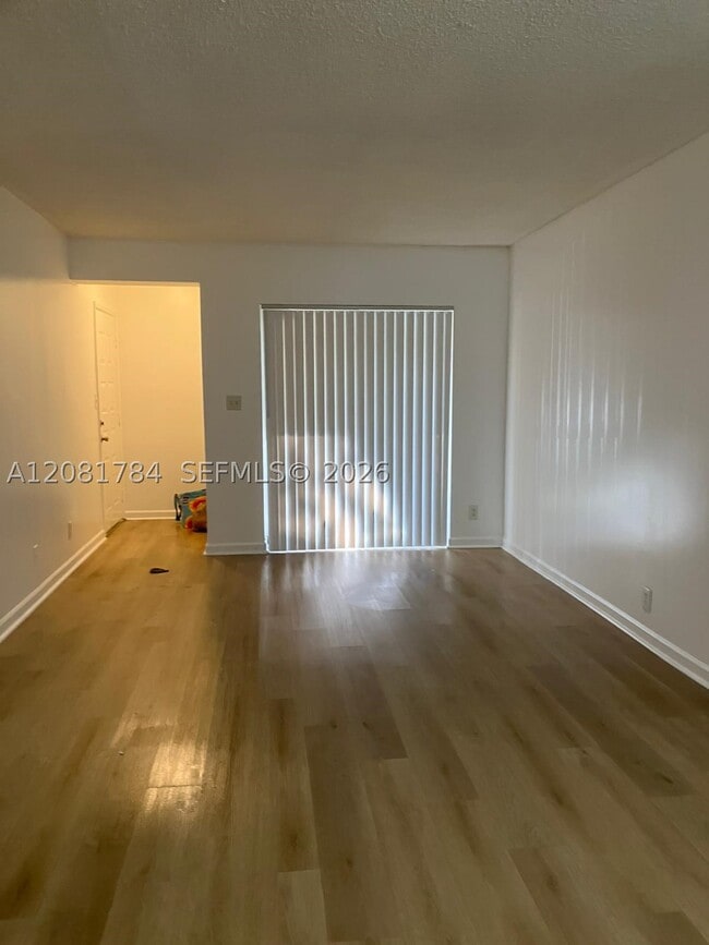 Photo - 3500 Gateway Dr Unit 101