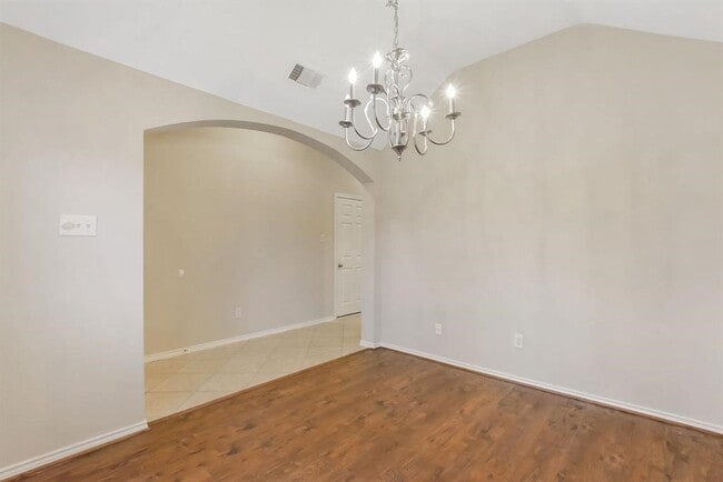 Photo - 2419 Morgan Ridge Ln