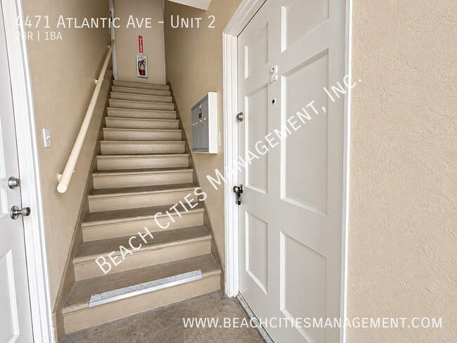 4471 Atlantic Ave Unidad 2