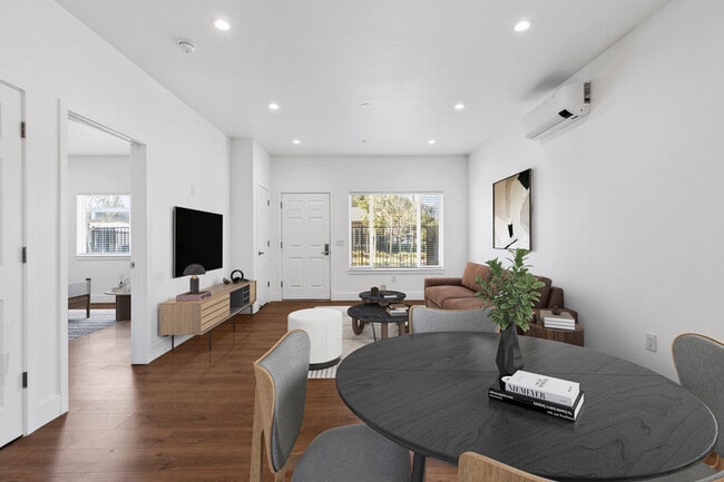 Photo - 2600 W Rumble Rd Unidad 20