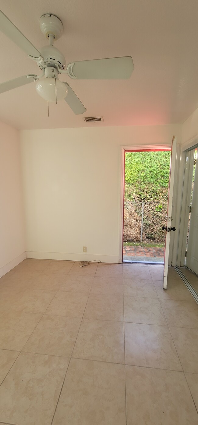 Photo - Room Rental Glendora