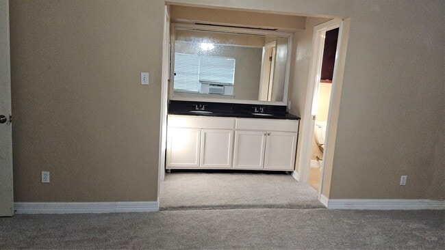 Building Photo - 14310 Branchwater Ln