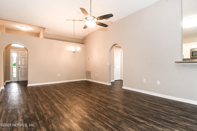 Photo - 2900 Stonegate Ln