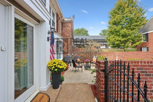 Photo - 5025 Hillsboro Pike Unit 8f