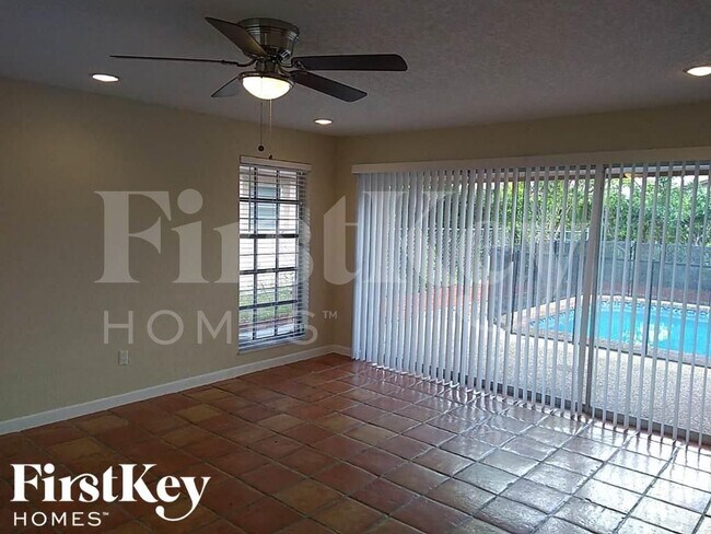 Photo - 7518 NW 42nd Dr