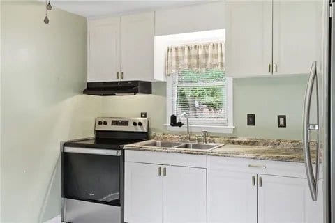 Photo - 700 Woodmont Cir