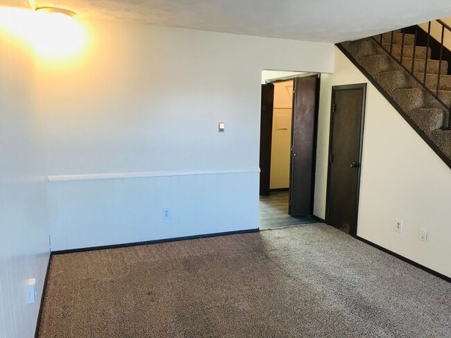 236 E Buena Vista St