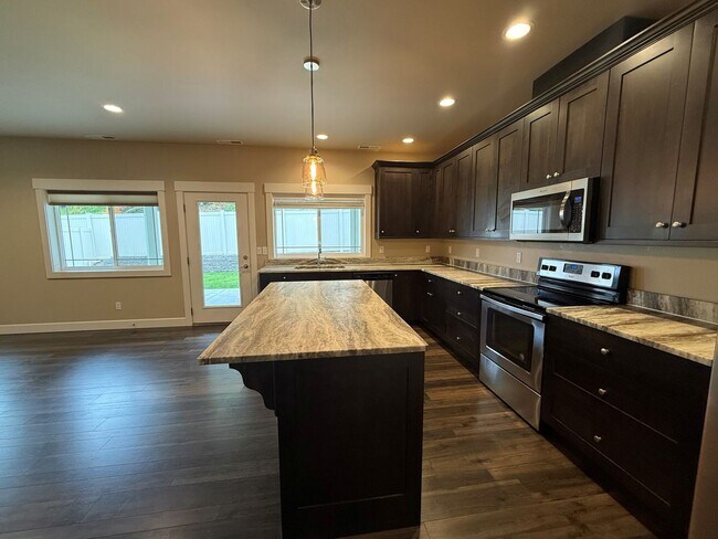 Photo - 15081510 Unit 1508