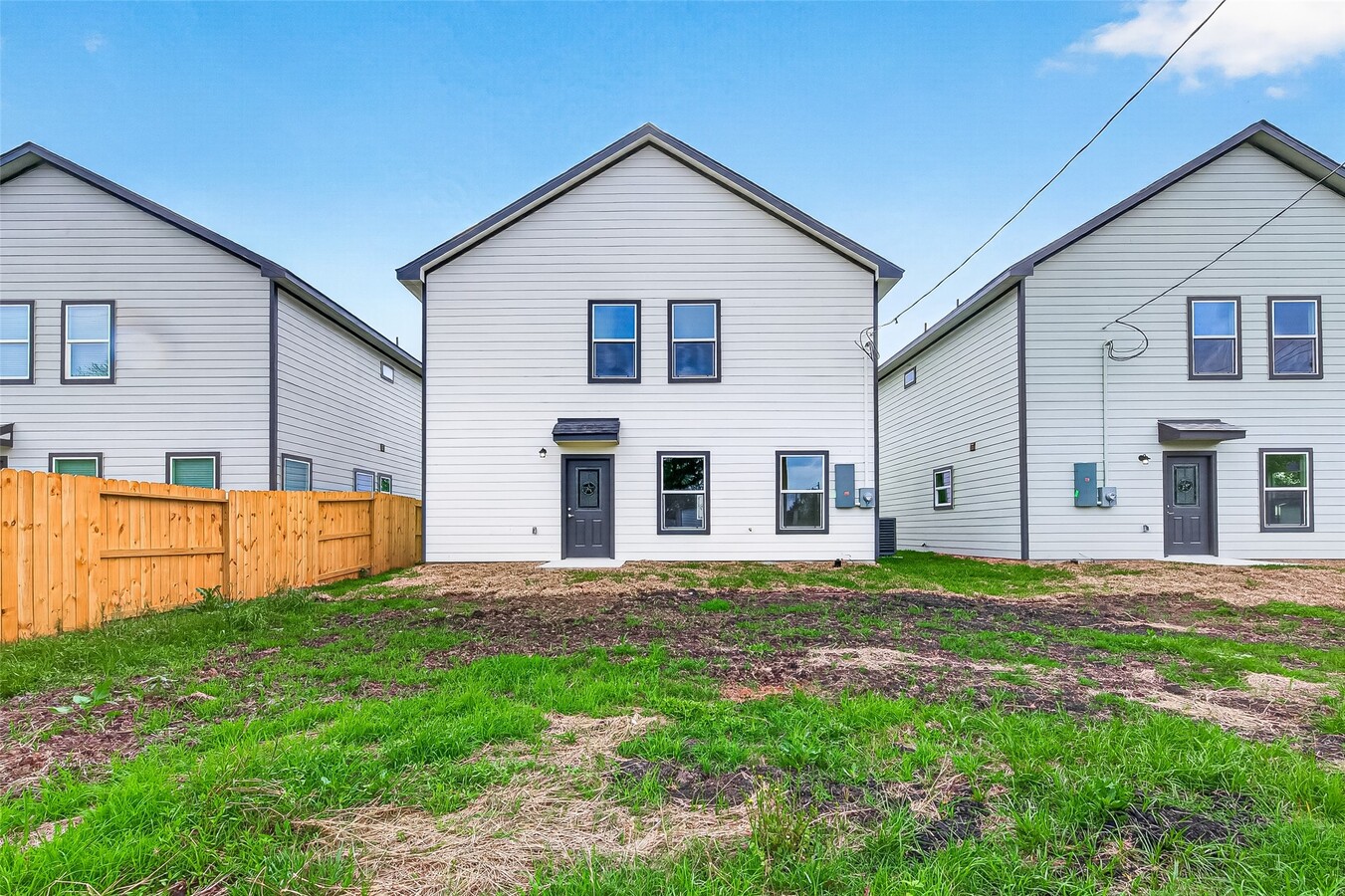 Photo - 418 N 4th St