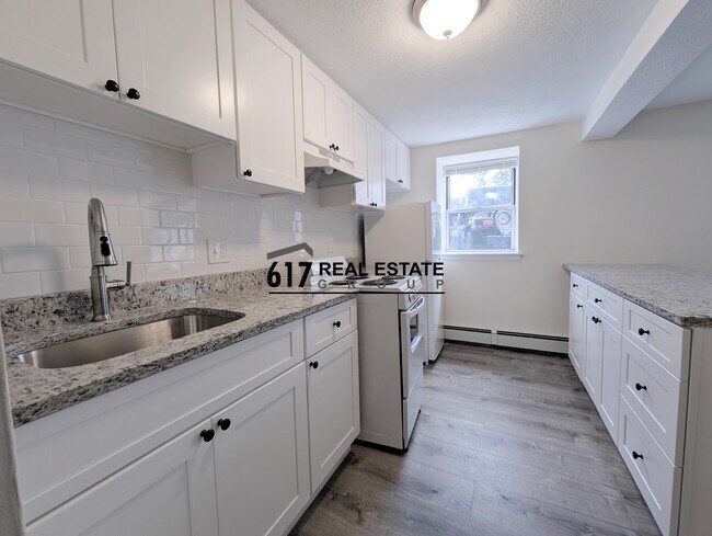 Photo - 176 N Beacon St Unit 3A