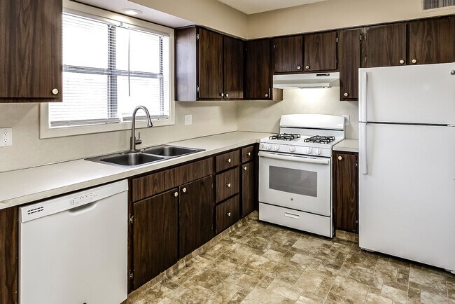 Photo - Spacious 1-Bedroom Apartment on the Bottom Floor! Unit 20