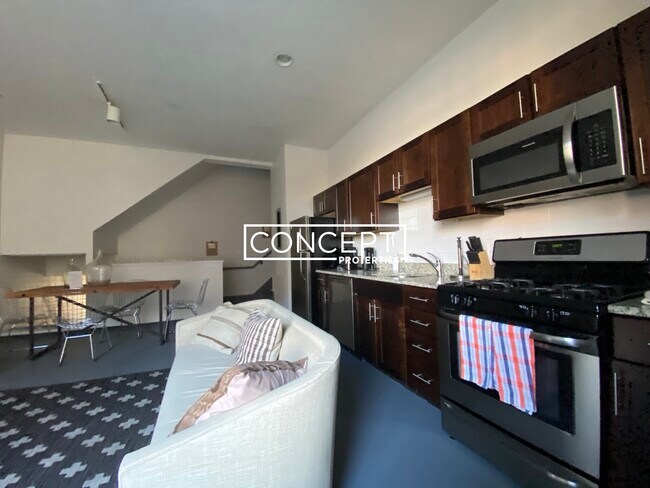 Photo - 160 E Berkeley St Unit 309