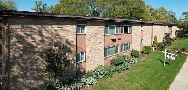 Faircrest Apartments - Faircrest Apartments
